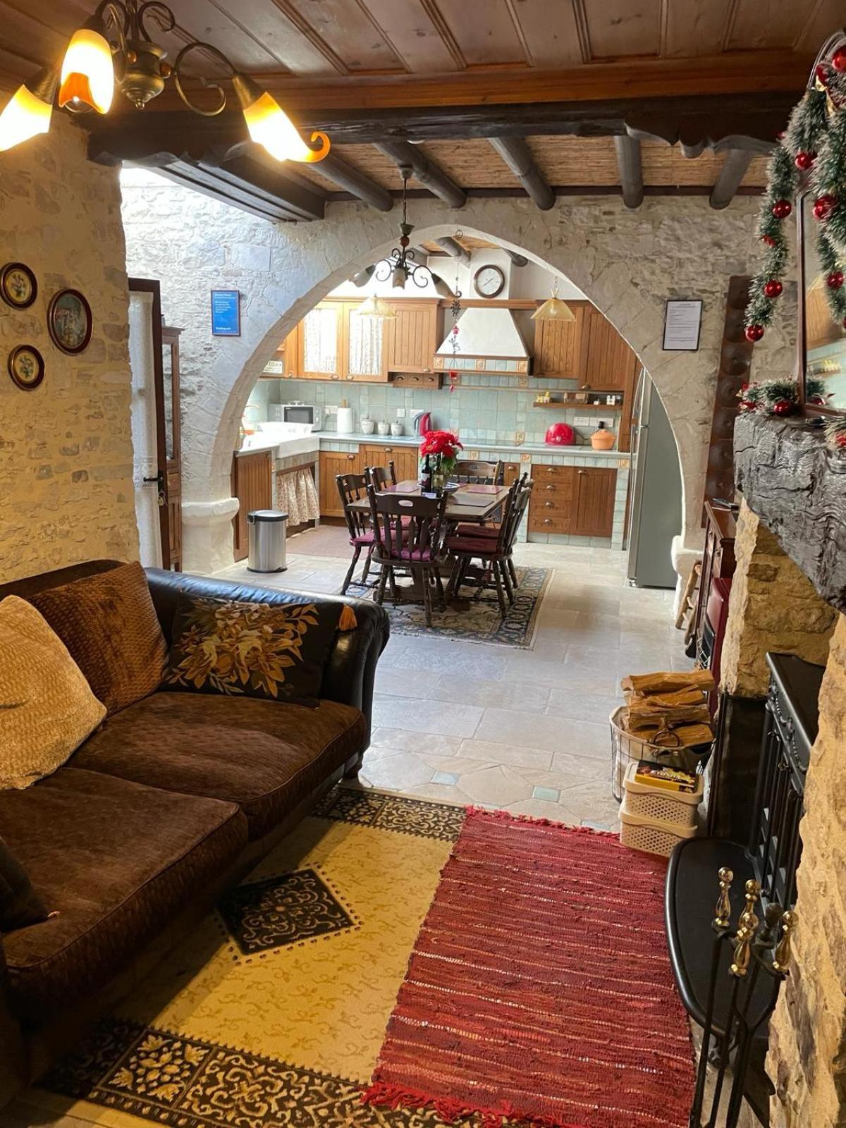 Afames House - Beautiful Traditional House Omodos Bagian luar foto